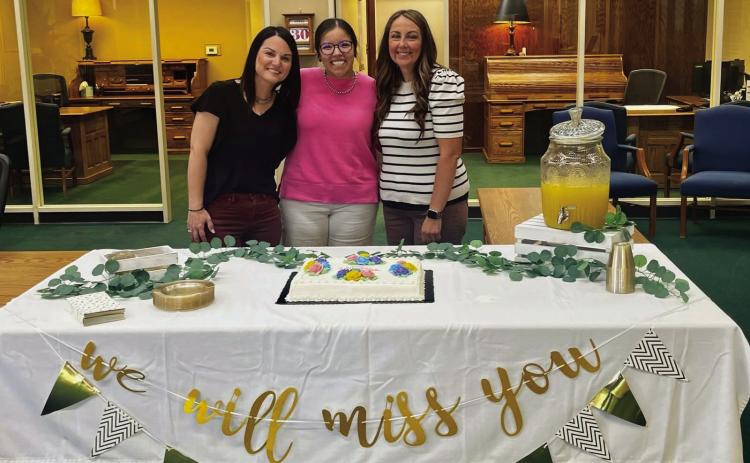 Happy State Bank’s Memphis Branch bids farewell to Branch Lending and Operations Manager Colleen Owens, right, during a going-away party Wednesday, April 30. Memphis Chamber of Commerce