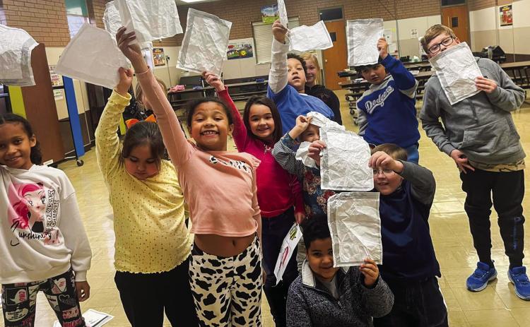 Austin Elementary GT students work on kindness books