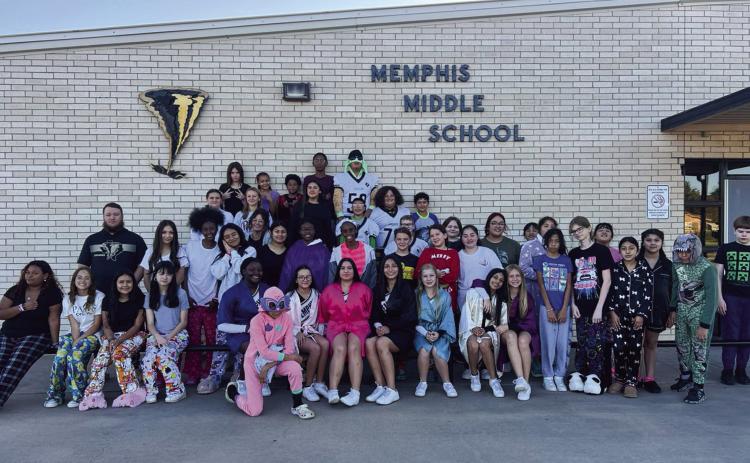 Memphis Middle School cozies up on Pajama Day