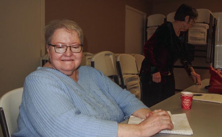 Childress DKG Chapter learns Valentine´s traditions