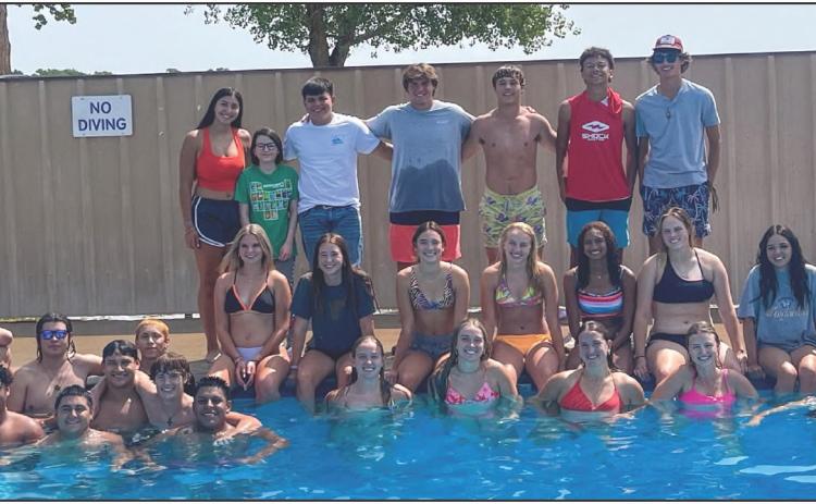 WHS Class of 2024 makes a splash