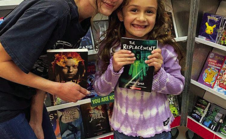 Austin Elementary students have a ‘grand’ time at book fair