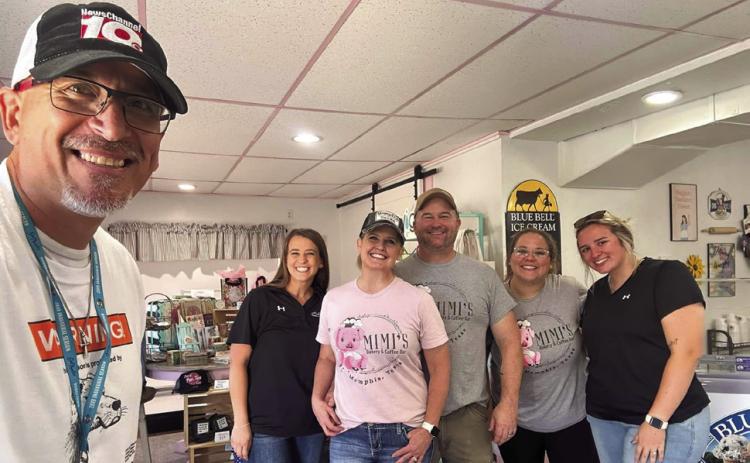 Ruben on the Road visits Mimi’s Coffee & Sweets