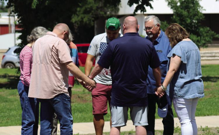 Childress Ministerial Alliance celebrates National Day of Prayer