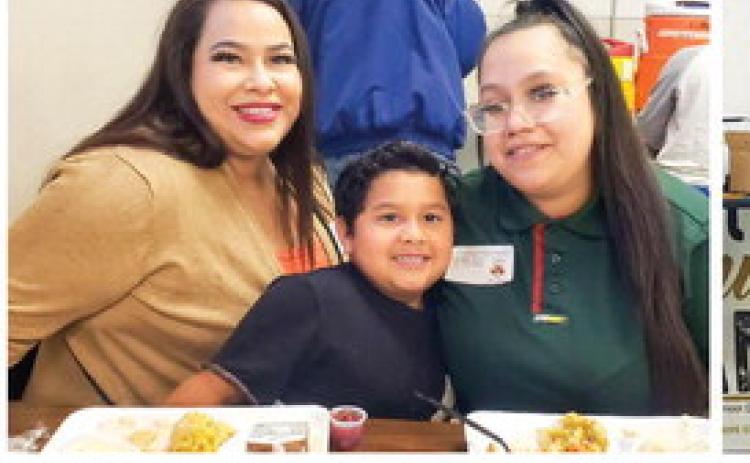 Travis, Austin Elementary celebrate Thanksgiving with family, friends