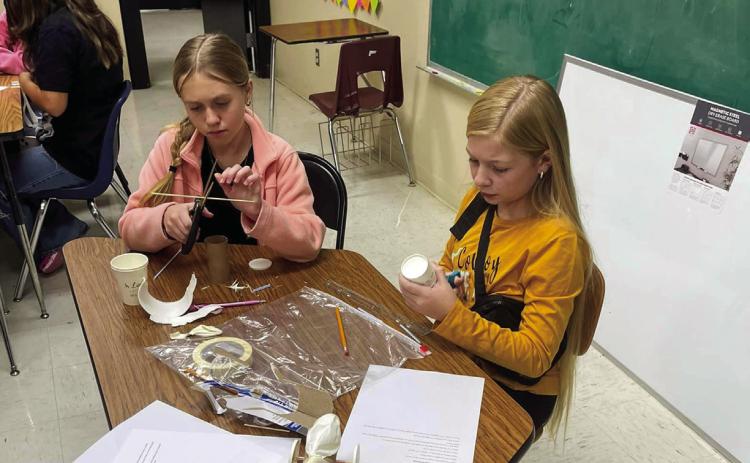 Memphis Middle School GT students engineer simple machines