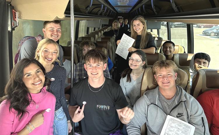 Seniors in Coach Brandon’s class voted last Friday, October 23. CHILDRESS HIGH SCHOOL BOBCATS